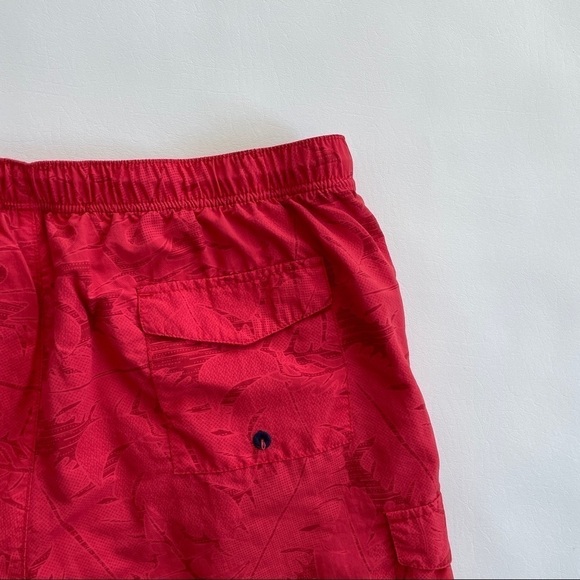 Tommy Bahama Naples 6” Swim Trunks Red Palm Leaf Print XXL - Picture 7 of 8